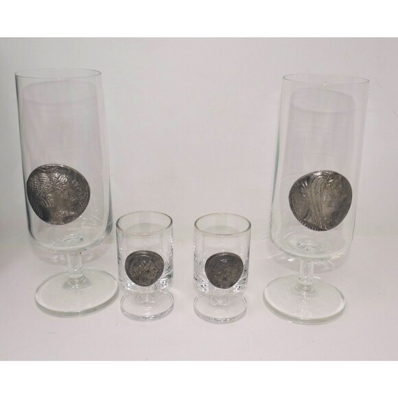 Zinnmünsen Herren Set ~ 2 Beer Cups and 2 Shot Gasses with Pewter Coins - Picture 4 of 10